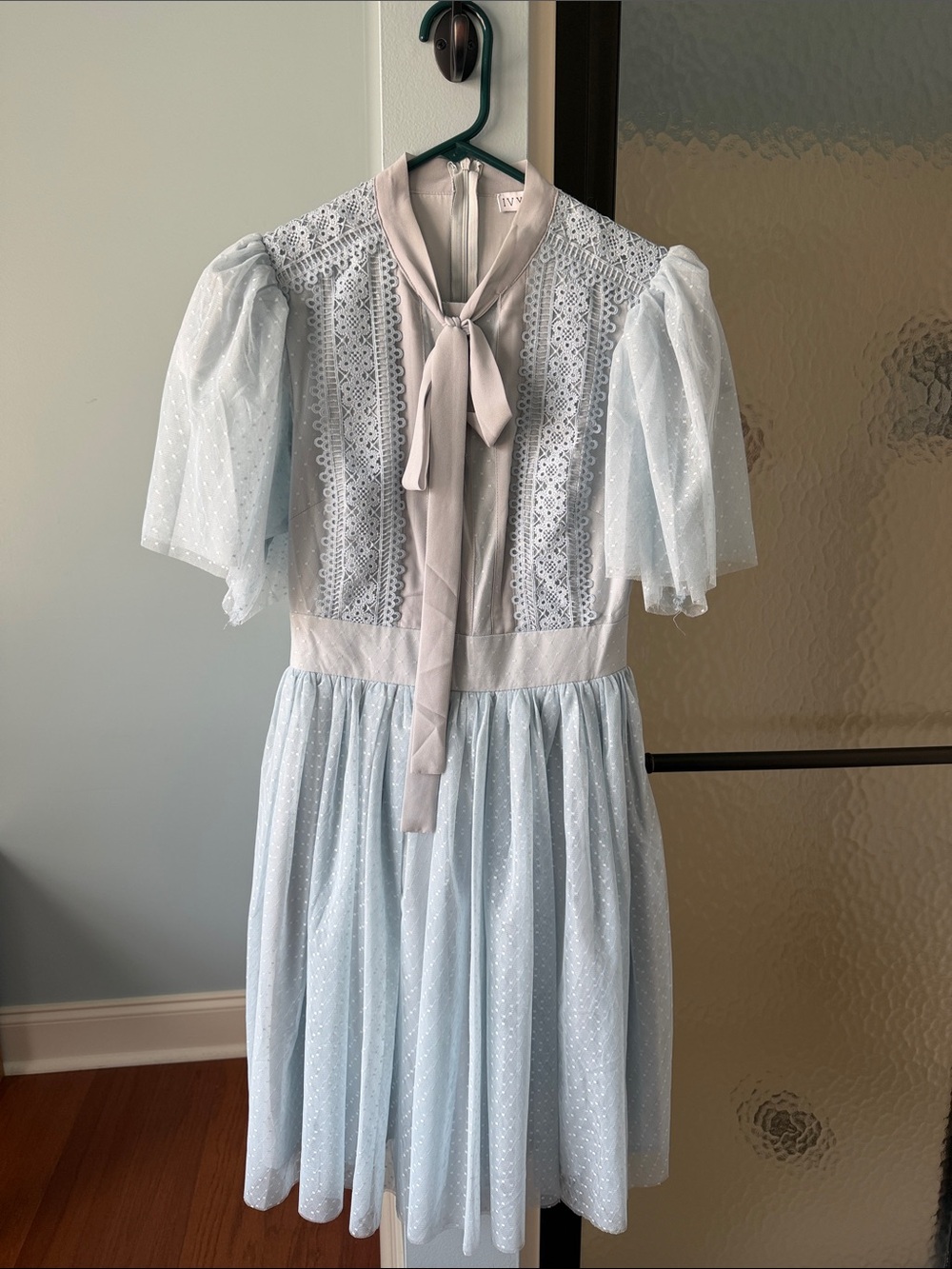 Ivy City Co Kate dress - Picture 8 of 9
